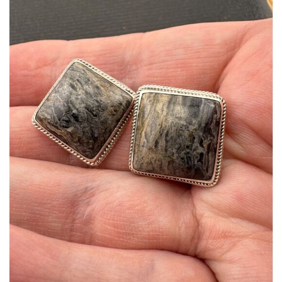 Sterling Silver 925 and Polished Natural Stone Square Clip On Earrings - Picture 3 of 4